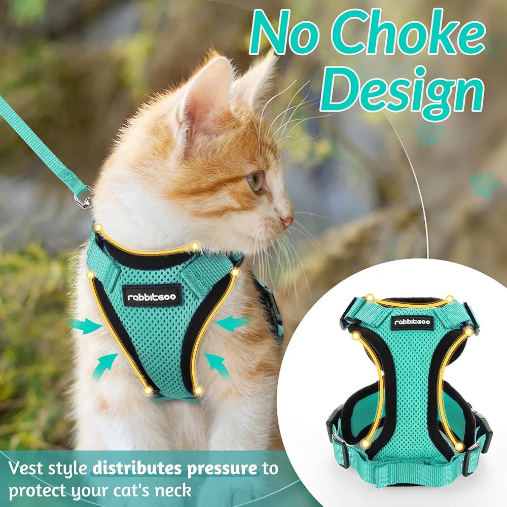 Cat Harness and Leash for Walking, Escape Proof Soft Adjustable Vest Harnesses for Cats, Easy Control Breathable Reflective Strips Jacket, Emerald, XS